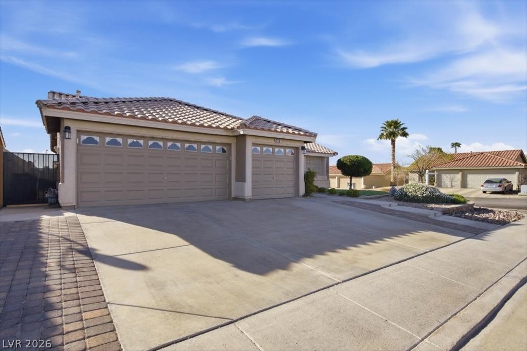 573 Beryl Court Henderson, NV 89015 - Photo 5 of 52