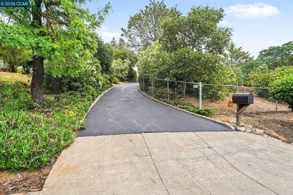 $1,999,999 | 4885 Milden Road, Martinez, CA 94553