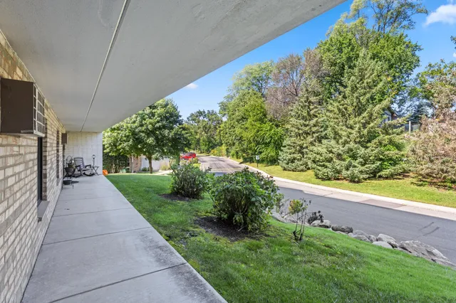 $230,000 | 10401 Cedar Lake Road, Unit 201, Minnetonka, MN 55305