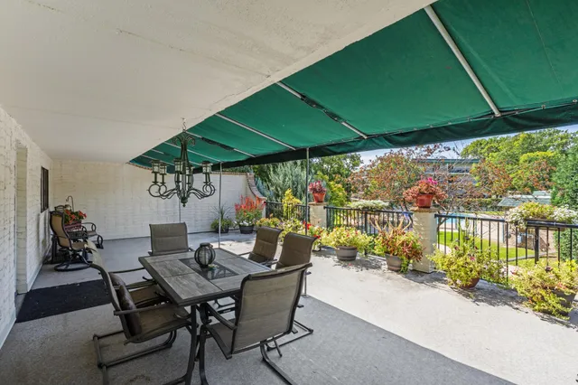 $230,000 | 10401 Cedar Lake Road, Unit 201, Minnetonka, MN 55305