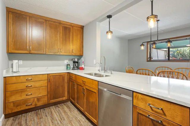 $230,000 | 10401 Cedar Lake Road, Unit 201, Minnetonka, MN 55305