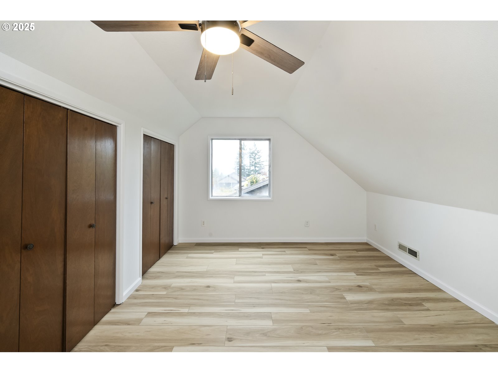 6551 Southwest Taylors Ferry Road Portland, OR 97223 - Photo 29 of 47 Gallery Image 29