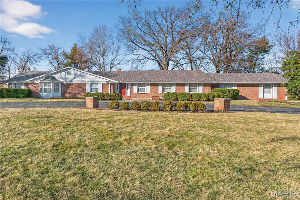 11549 Clayton Road St. Louis, MO 63131 - Photo 1 of 19