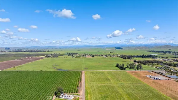 $11,000,000 | 0 East Copper Avenue, Clovis, CA 93619