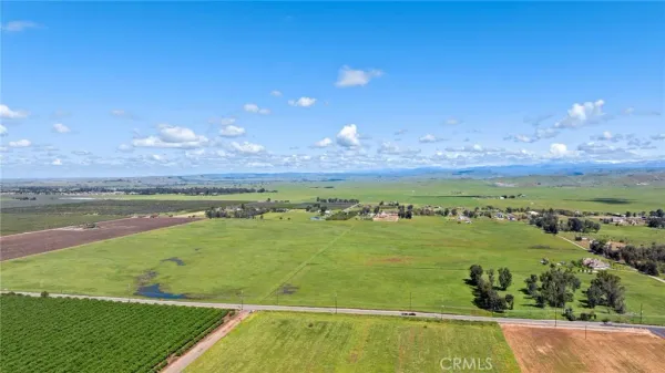 $11,000,000 | 0 East Copper Avenue, Clovis, CA 93619
