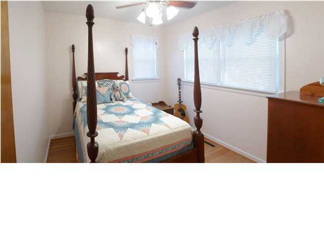 7812 Bluebonnet Road Louisville, KY 40258 - Photo 7 of 13 Additional Photo