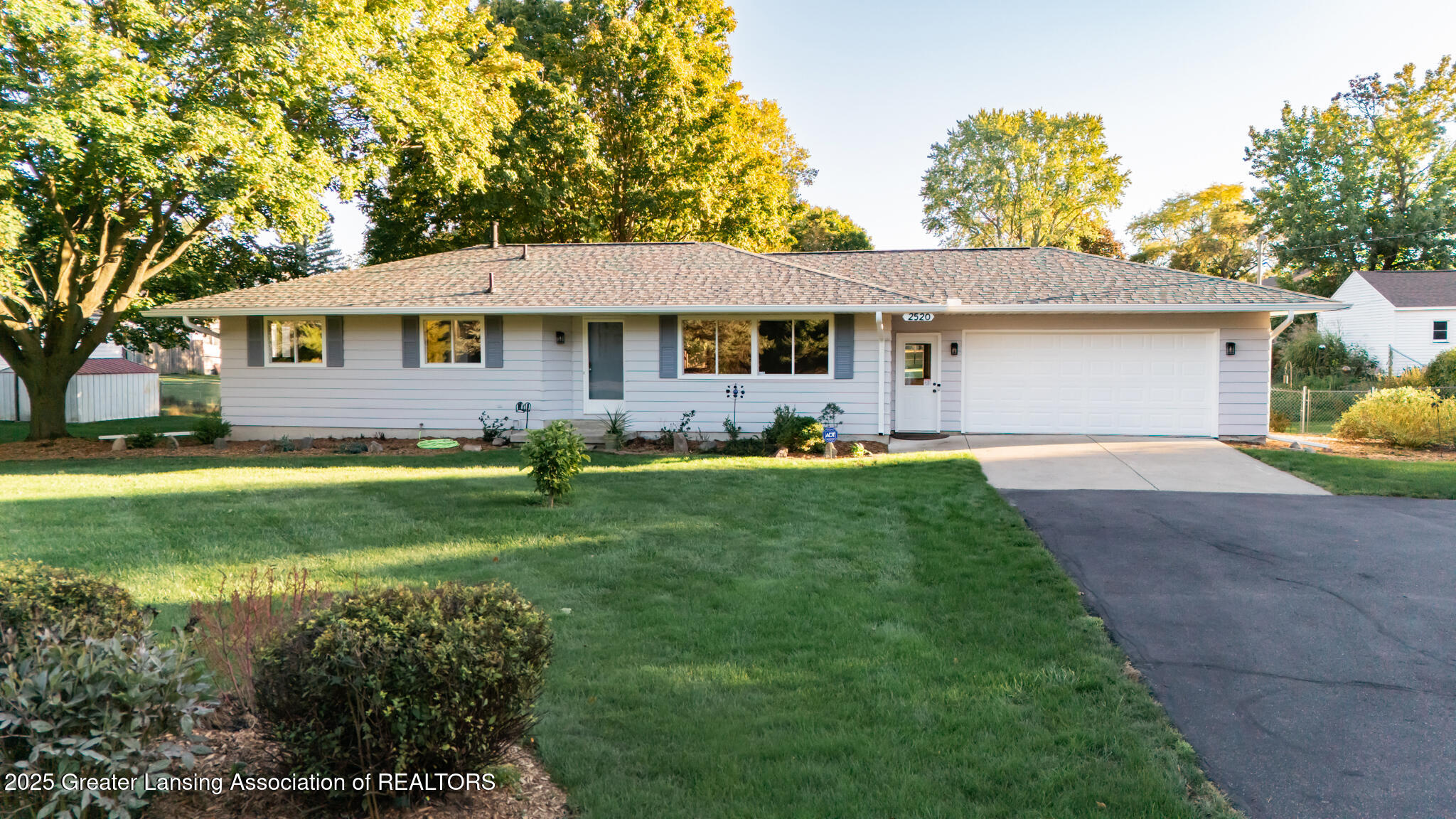 2520 Forest Road Lansing, MI 48910 - Photo 1 of 39 2520Forest01