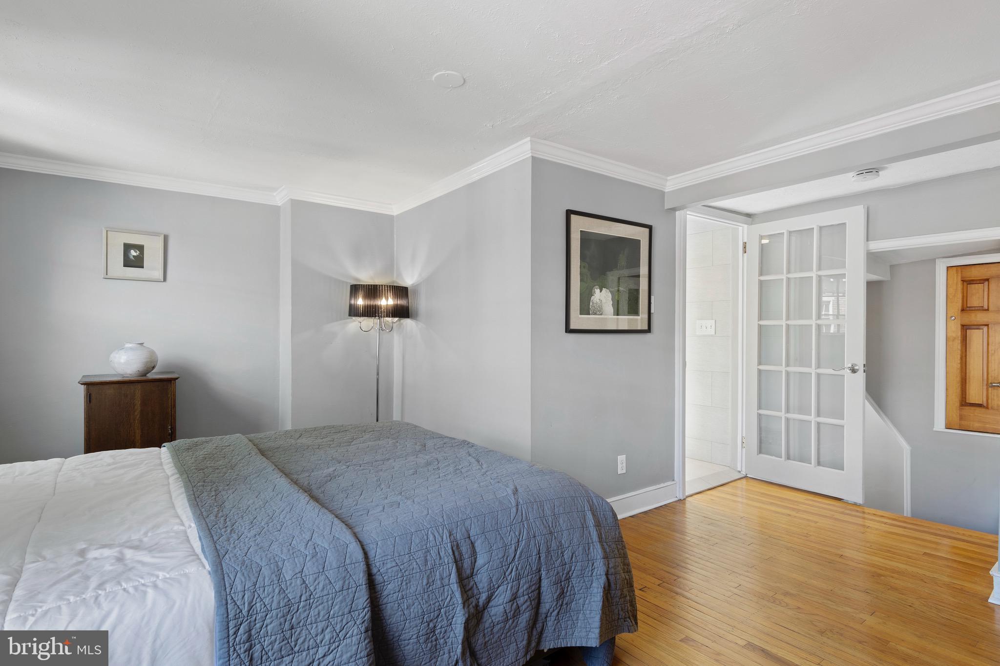 1732 Addison Street Philadelphia, PA 19146 - Photo 28 of 36 Large bedroom with en suite bathroom