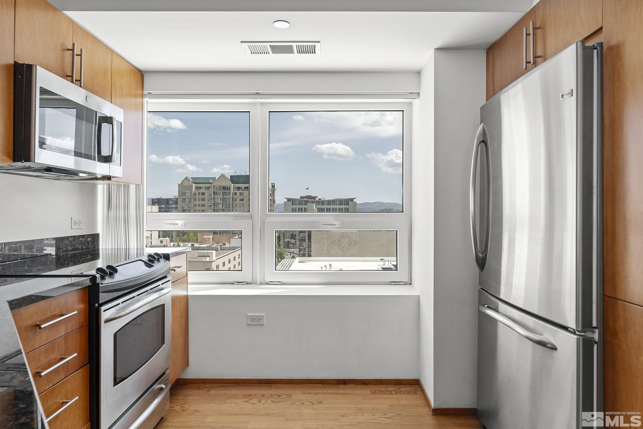 255 North Sierra Street, Unit 904 Reno, NV 89501 - Photo 8 of 33 Photo 9