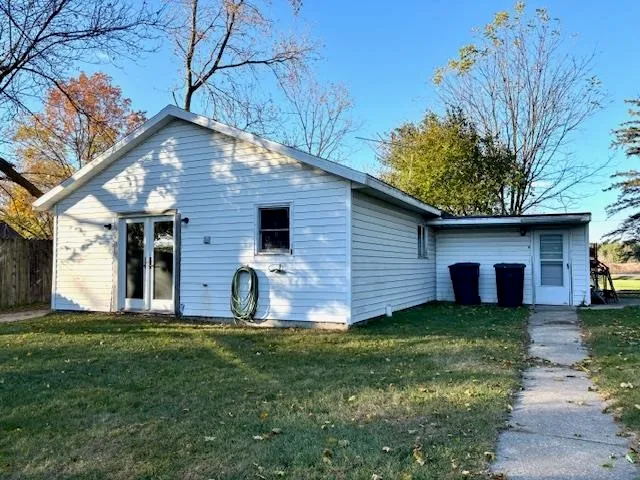 $240,000 | W3869 Highway 106, Fort Atkinson, WI 53538