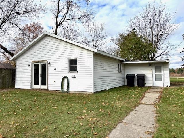 W3869 Highway 106 Fort Atkinson, WI 53538 - Photo 4 of 15