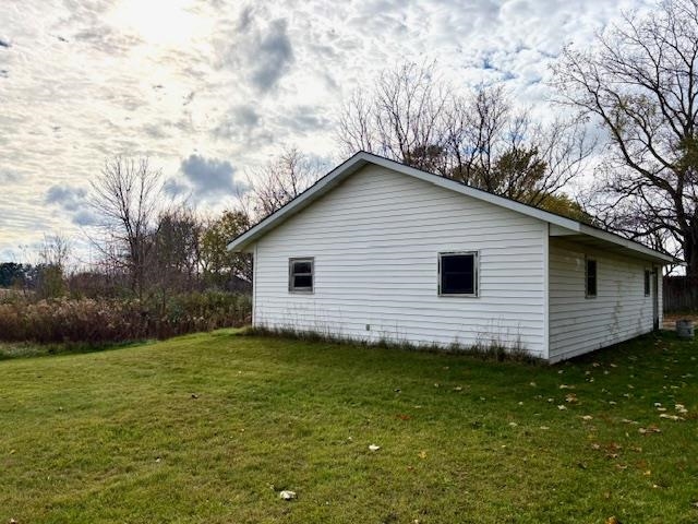 W3869 Highway 106 Fort Atkinson, WI 53538 - Photo 8 of 15