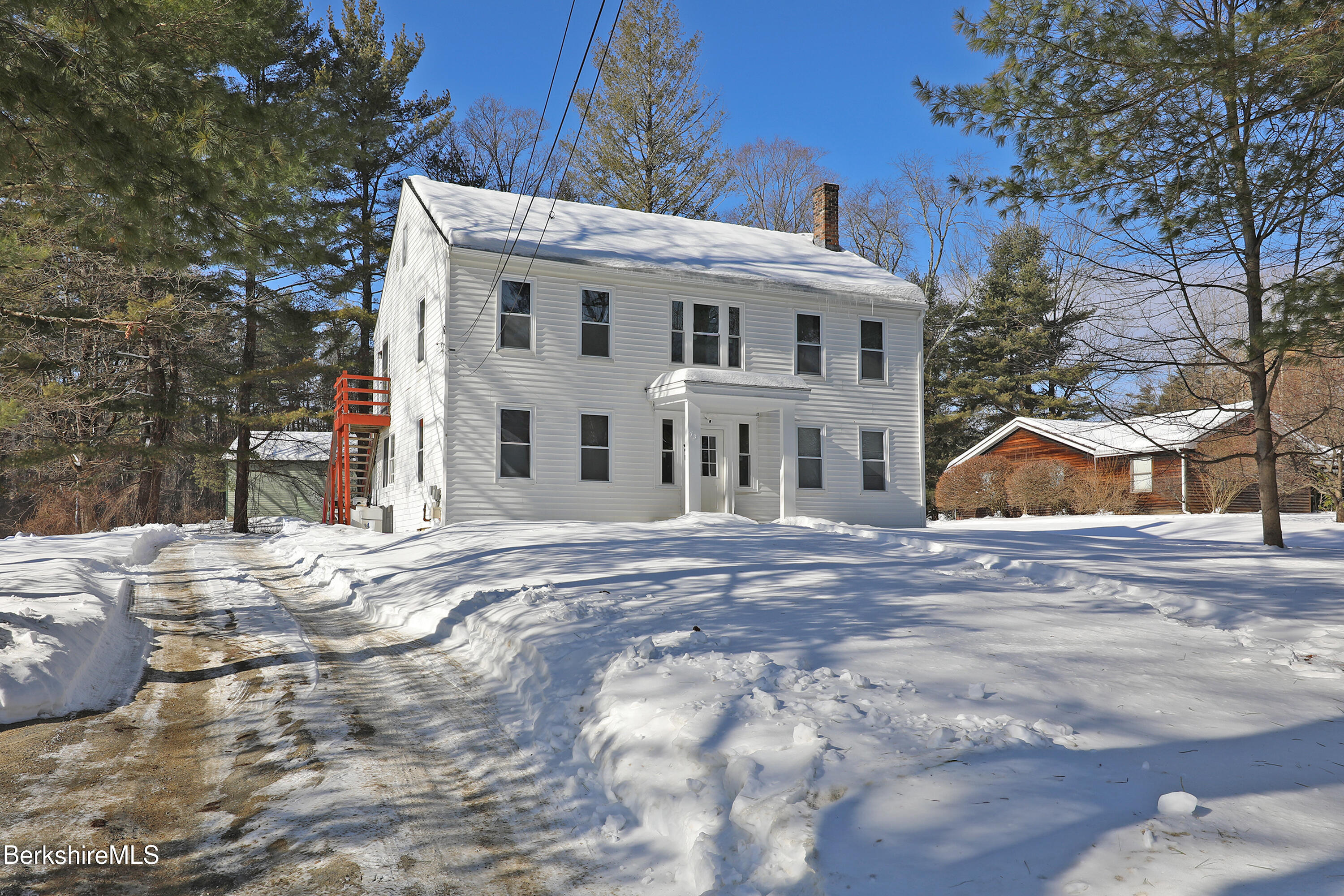 Front View of Home