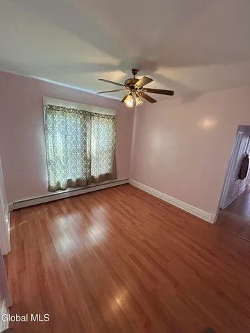 $1,900 | 361 Orange Street, Unit 1, Albany, NY 12206