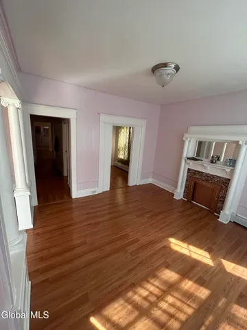 $1,900 | 361 Orange Street, Unit 1, Albany, NY 12206