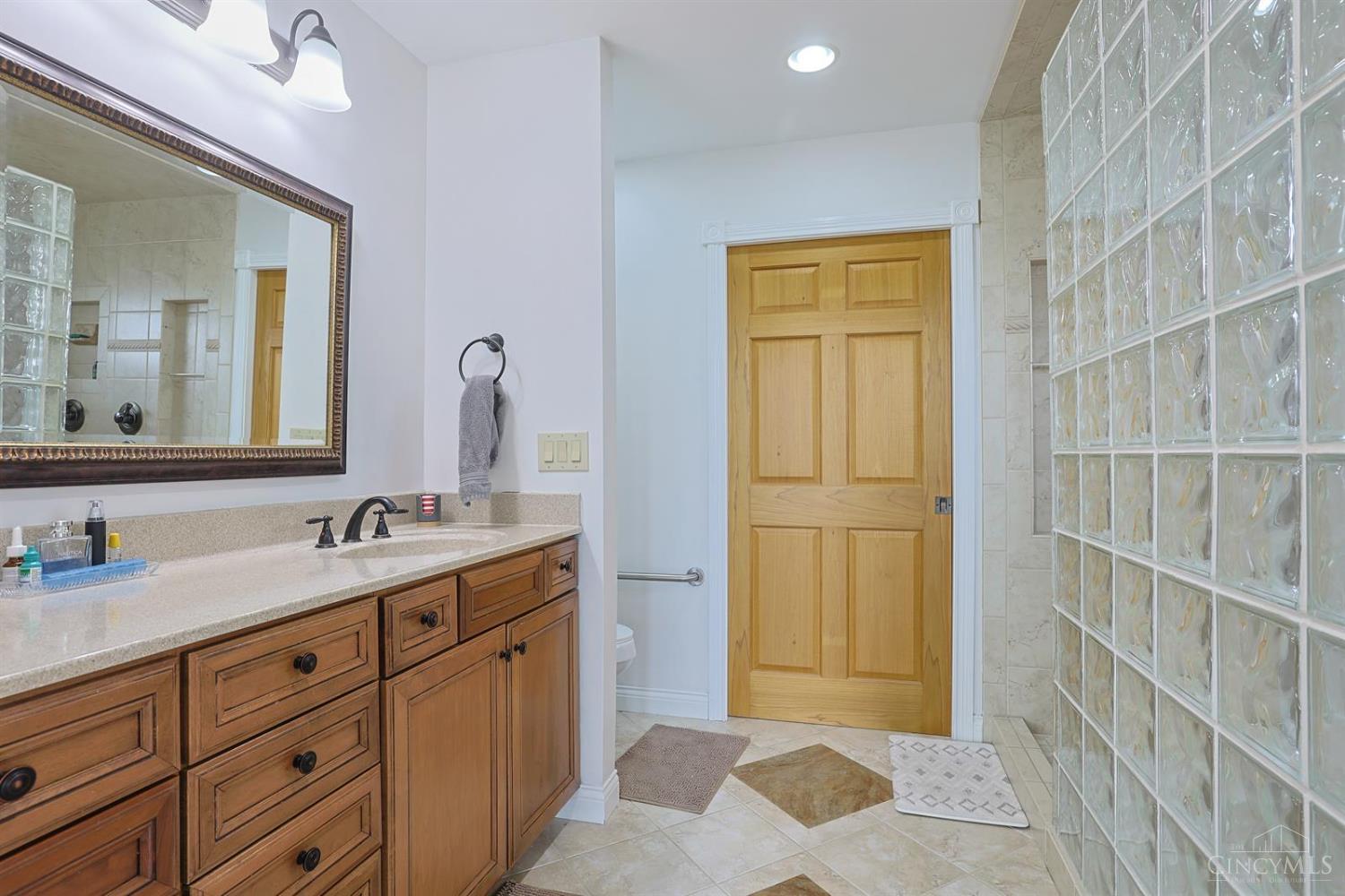 5972 West Fork Road Cincinnati, OH 45247 - Photo 18 of 41