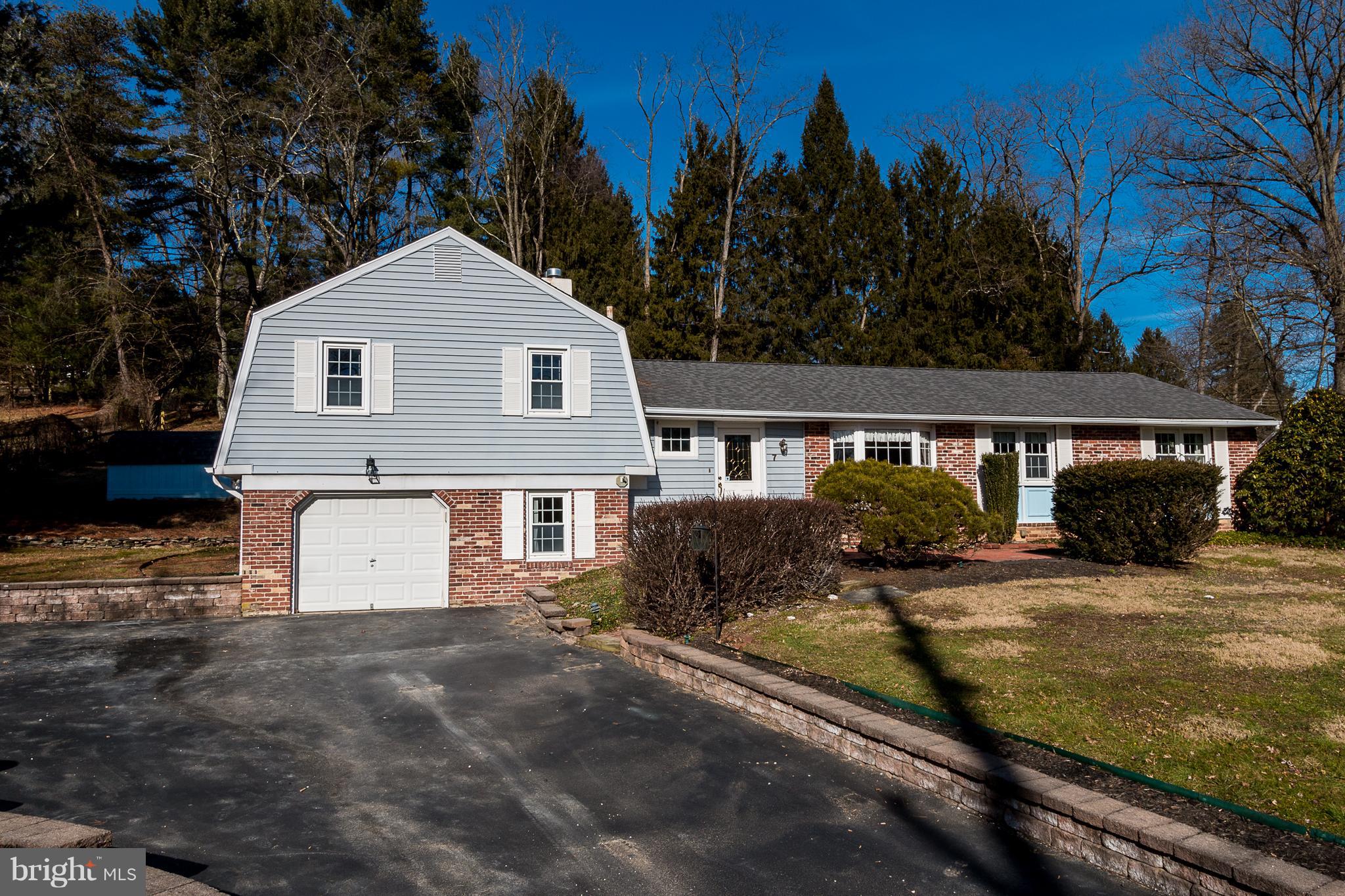 7 Hillendale Road Chadds Ford, PA 19317 - Photo 2 of 40