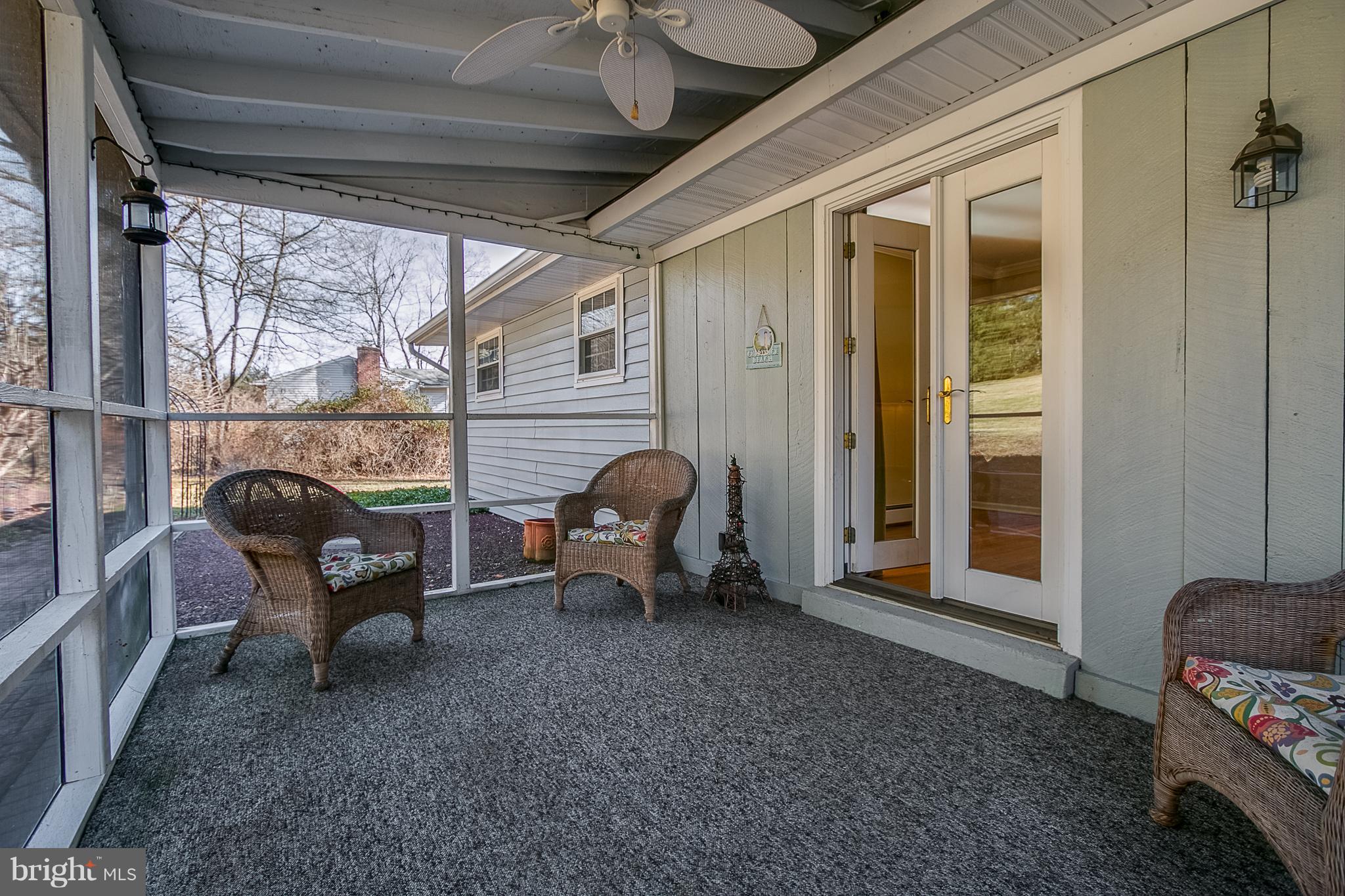 7 Hillendale Road Chadds Ford, PA 19317 - Photo 15 of 40 Easy access french doors from dining room
