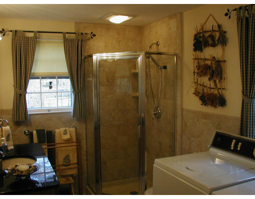 4 George Road Maynard, MA 01754 - Photo 3 of 6 Gallery Image 3