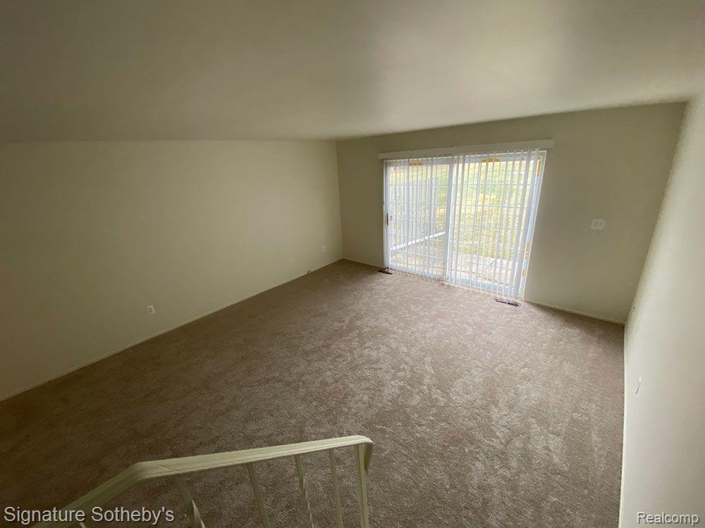 32264 West 12 Mile Road, Unit 26 Farmington, MI 48334 - Photo 13 of 19