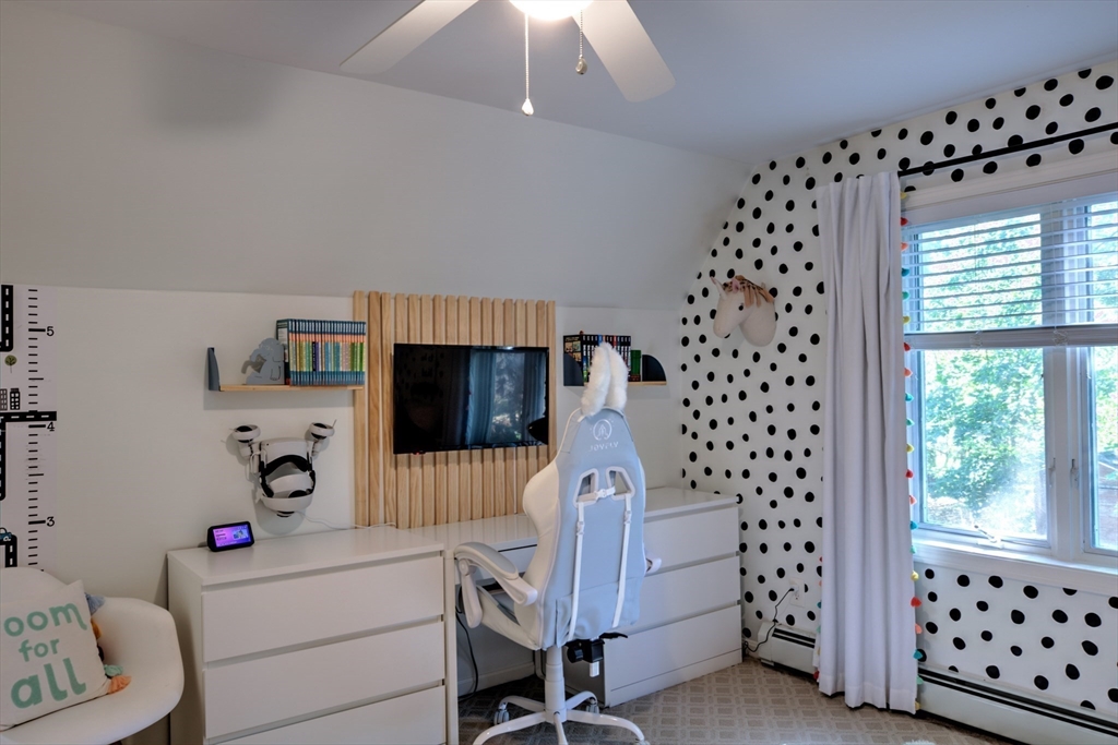 8 Sandy Beach Road Westford, MA 01886 - Photo 32 of 42 Gallery Image 32