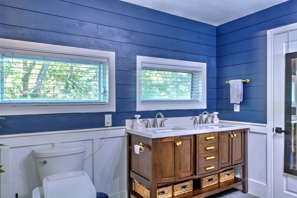8 Sandy Beach Road Westford, MA 01886 - Photo 34 of 42 Gallery Image 34