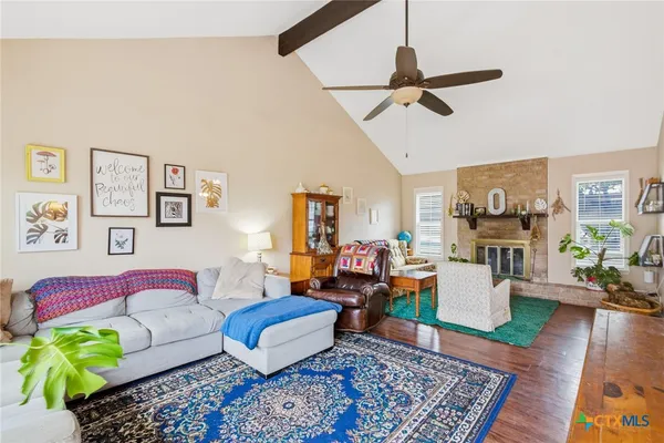 $234,900 | 110 Rio Vista Drive, Victoria, TX 77904