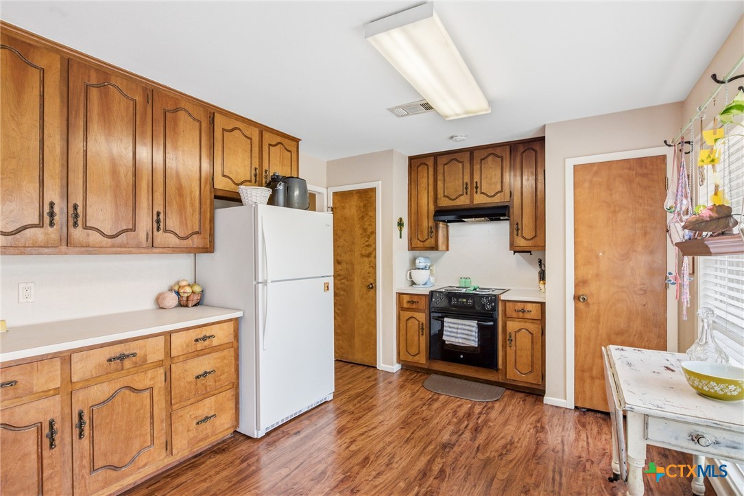 110 Rio Vista Drive Victoria, TX 77904 - Photo 15 of 25