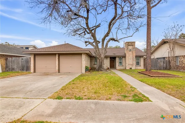 $234,900 | 110 Rio Vista Drive, Victoria, TX 77904