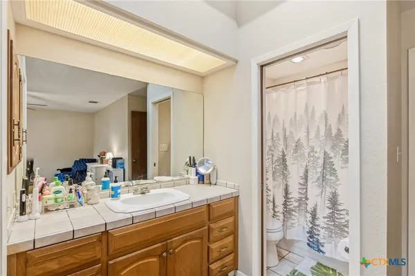 $234,900 | 110 Rio Vista Drive, Victoria, TX 77904