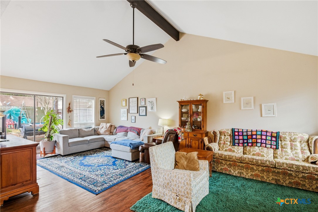 110 Rio Vista Drive Victoria, TX 77904 - Photo 10 of 25