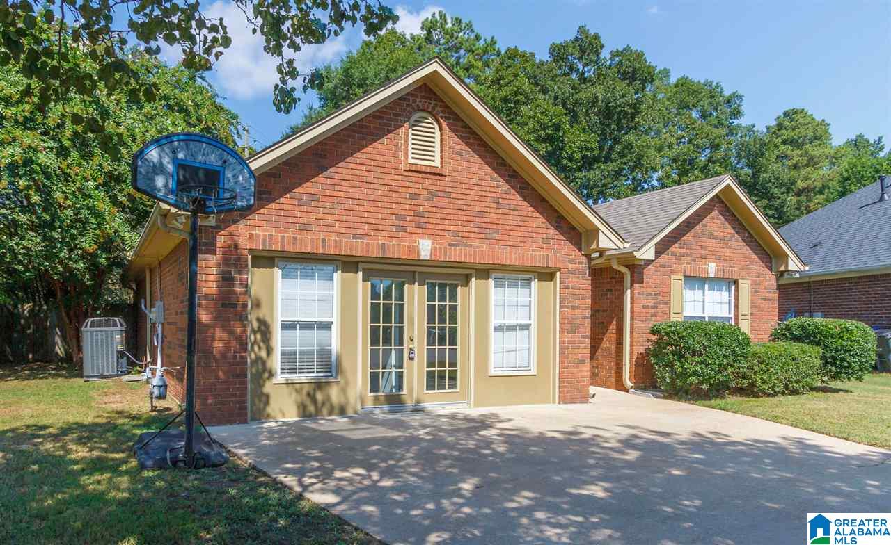 165 Hickory Point Drive Helena, AL 35080 - Photo 4 of 22