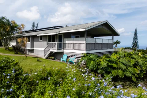 $995,500 | 74-860 Laimana Street, Kailua-Kona, HI 96740