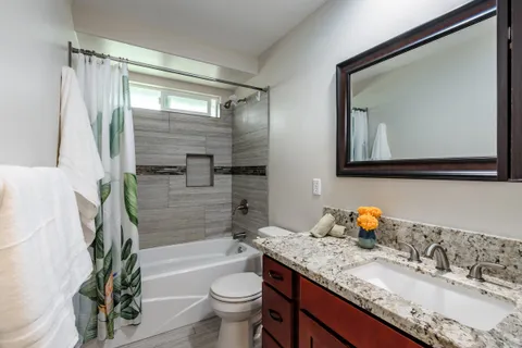 $995,500 | 74-860 Laimana Street, Kailua-Kona, HI 96740