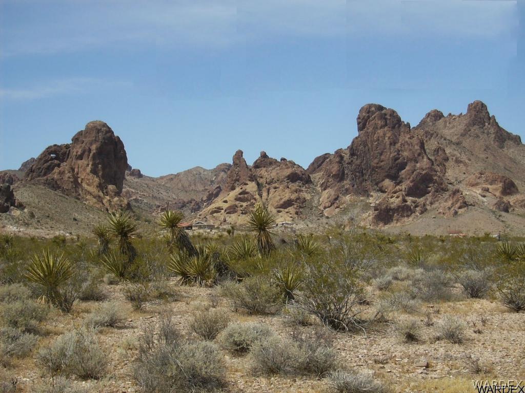 3448 Keystone Road Golden Valley, AZ 86413 - Photo 3 of 14 Views of rock formations