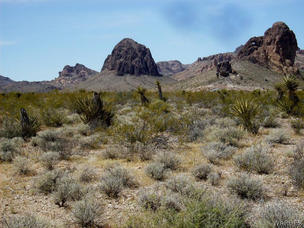 3448 Keystone Road Golden Valley, AZ 86413 - Photo 4 of 14 Views of rock formations