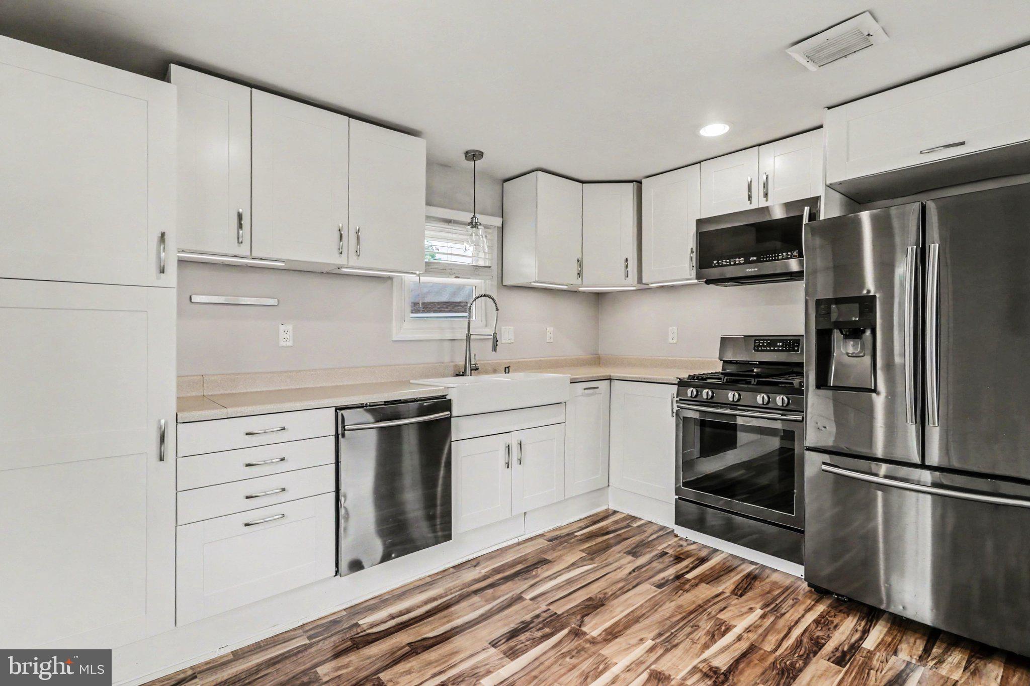 4302 Allen Road Camp Hill, PA 17011 - Photo 11 of 32 Kitchen