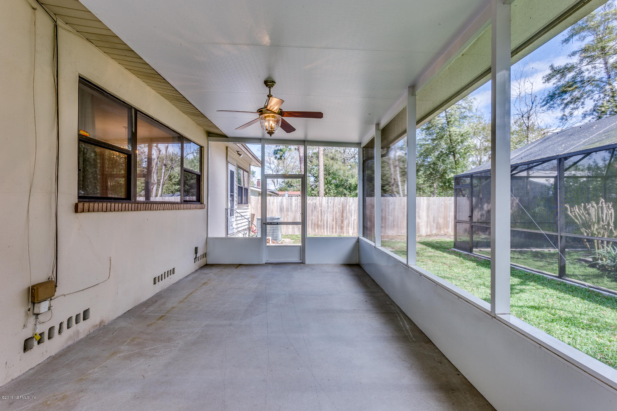 6335 Temple Road Jacksonville, FL 32217 - Photo 33 of 46 a view of an entryway