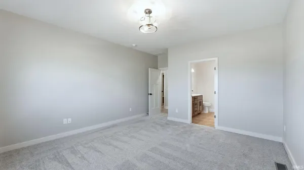 $389,900 | 11928 Tapered Bank Run, Fort Wayne, IN 46818
