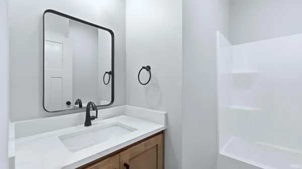 $389,900 | 11928 Tapered Bank Run, Fort Wayne, IN 46818