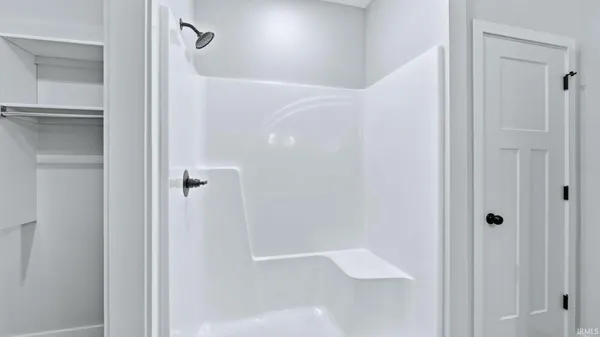 $389,900 | 11928 Tapered Bank Run, Fort Wayne, IN 46818