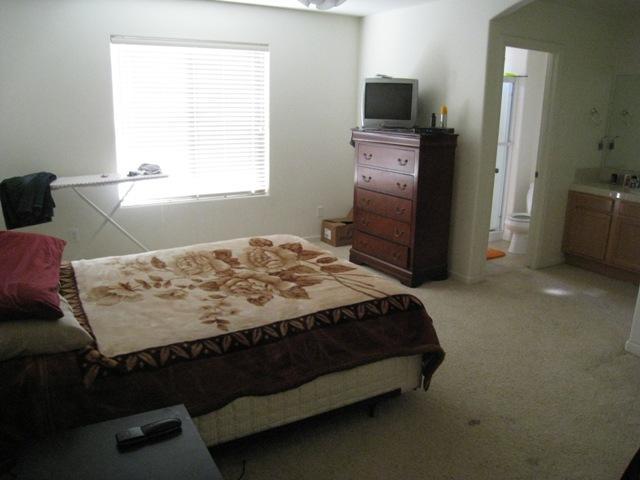 402 East Huntsman Avenue Reedley, CA 93654 - Photo 11 of 19 Gallery Image 11