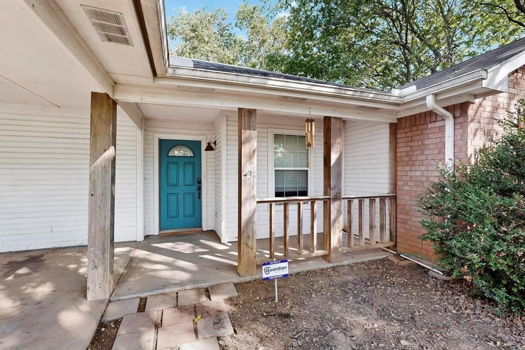 109 Pleasant Run Azle, TX 76020 - Photo 9 of 40 a view of a entrance with stairs