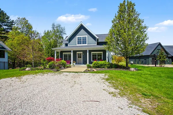 $1,100,000 | 224 Ferry Street, Douglas, MI 49406