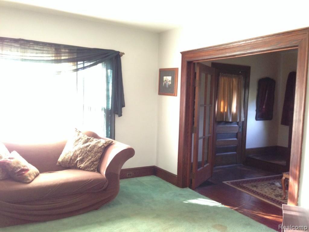 2555 South Lapeer Road Lapeer, MI 48446 - Photo 9 of 35 IMG_6829.jpg