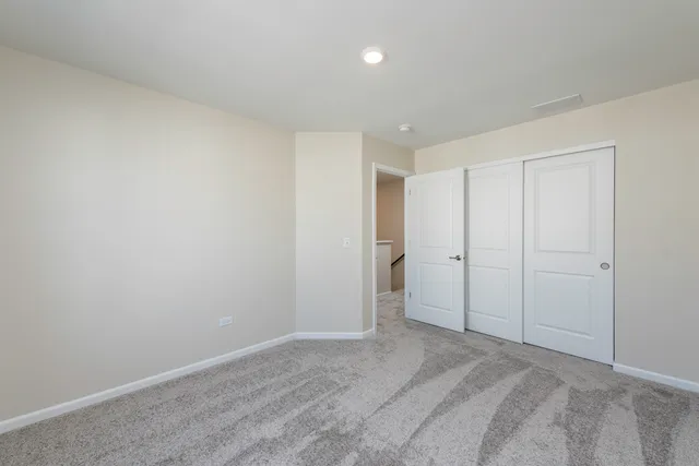 $3,250 | 804 Neubauer Circle, Lindenhurst, IL 60046