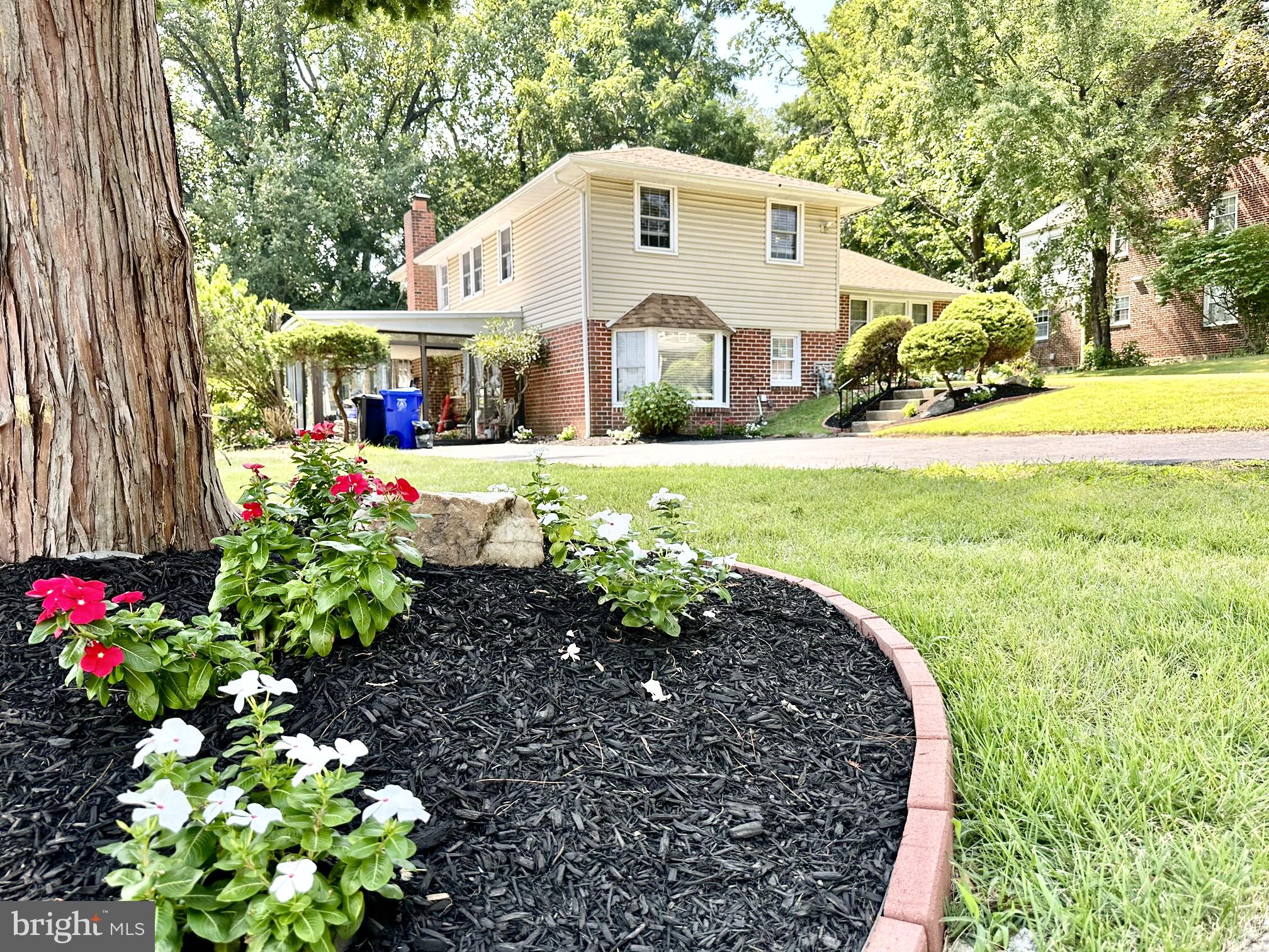 100 Boncouer Road Cheltenham, PA 19012 - Photo 1 of 27 Gallery Image 1