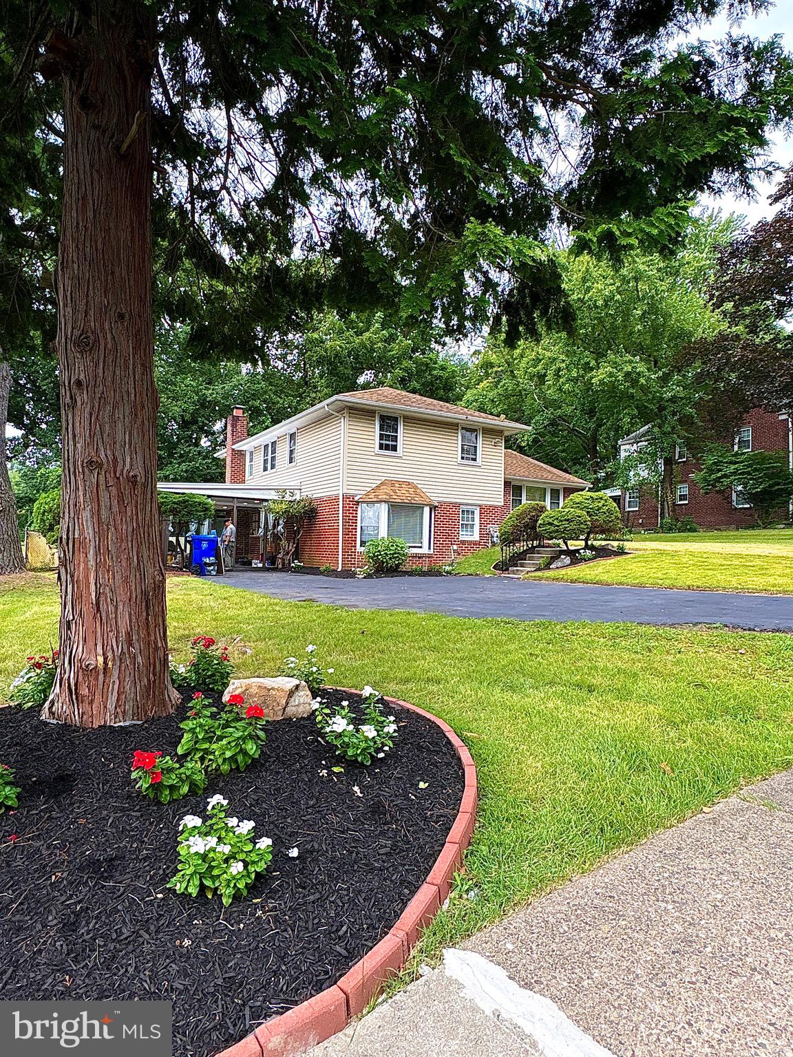100 Boncouer Road Cheltenham, PA 19012 - Photo 2 of 27 Gallery Image 2