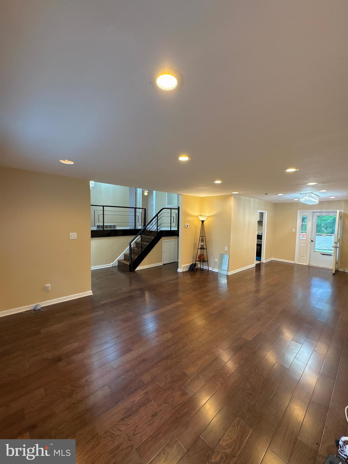 100 Boncouer Road Cheltenham, PA 19012 - Photo 9 of 27 Gallery Image 9