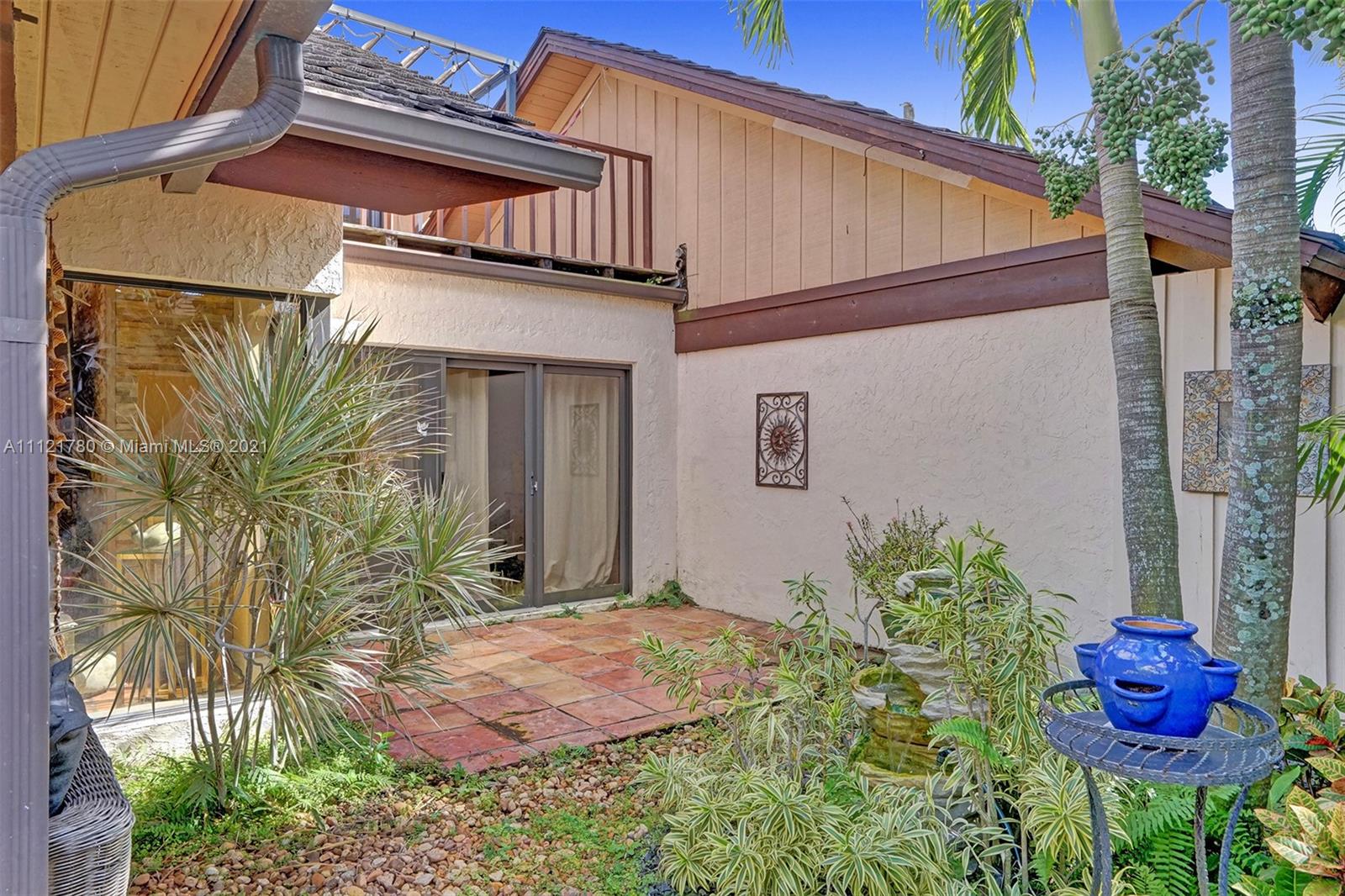 6482 Contempo Lane Boca Raton, FL 33433 - Photo 11 of 46 Gallery Image 11